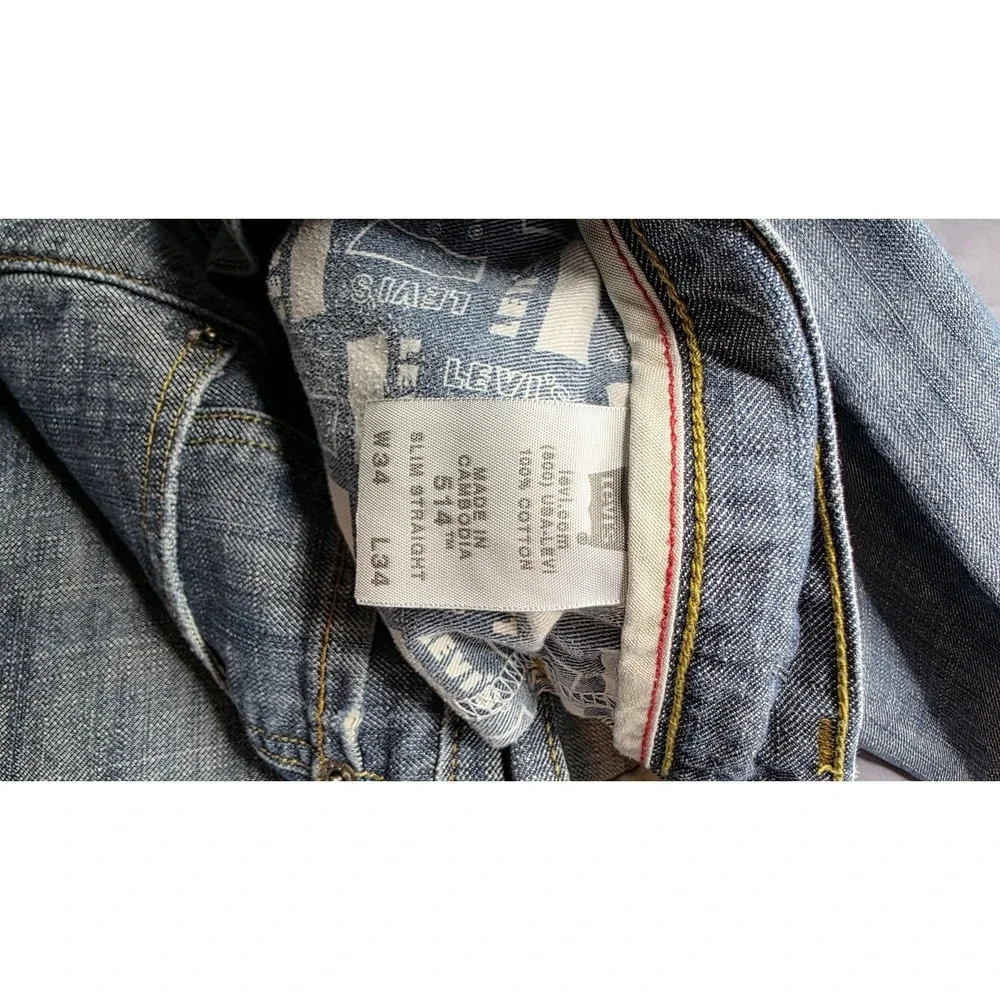 Men's 2000's Levi's 514 Slim Straight Leg Light Medium Wash Jeans 34x34